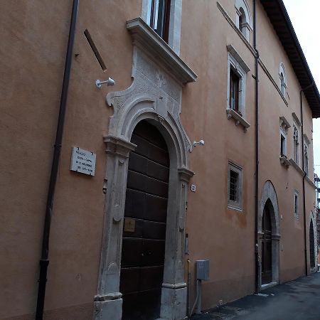 B&B Palazzo Cappa LʼAquila Kültér fotó