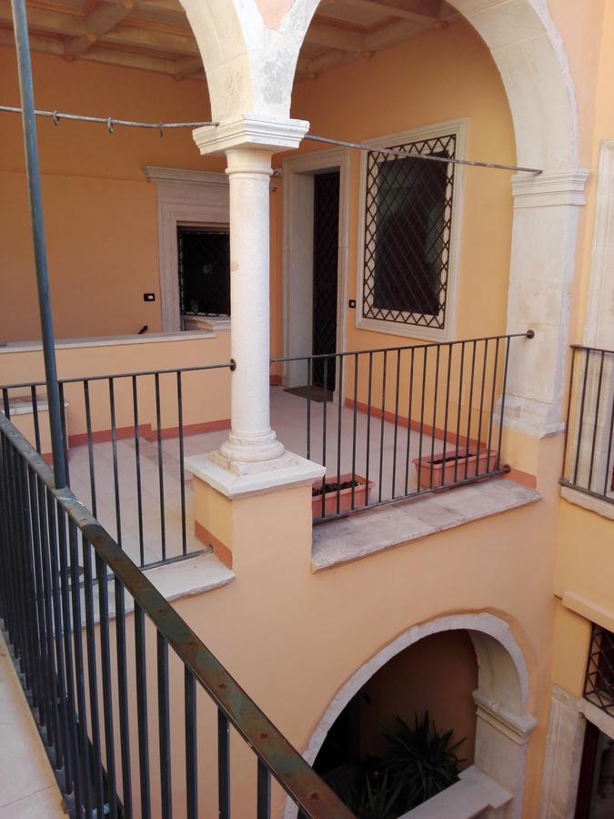 B&B Palazzo Cappa LʼAquila Kültér fotó